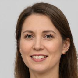 Isabella Lee Isabella Lee